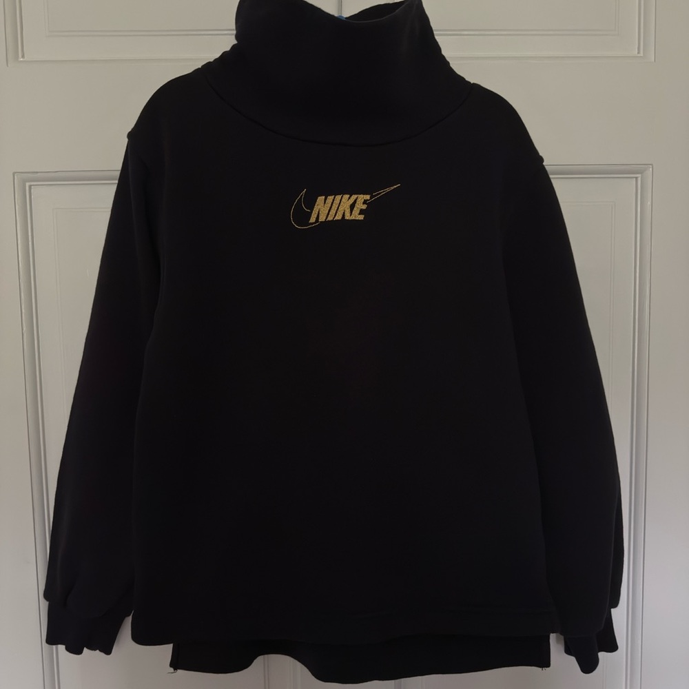 NWOT Kids Nike Black Sweatshirt with Gold Embroidered Logo